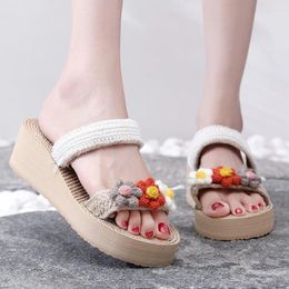 Slippers Women's Flat Heel Beach Sandals Imitation Straw Linen Bottom Summer Handmade Platform Female Qt670