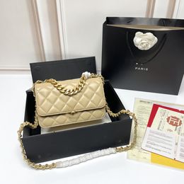 Designer Caviar shoulder bag sheepskin style Flap Luxury Handbags Women's Fashion Checked Thread Purse Double Letters Solid Hasp Waist Square Stripes 9108