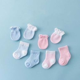 Kids Socks 4 pairs of baby socks with scratch resistant gloves childrens and newborn socks elastic protective face gloves childrens and toddler socks d240513