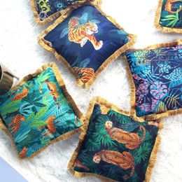 Pillow Luxury Silk Tropical Forest Animal Cover Golden Tassels Decoration Pillowcase Nordic Fall Decor