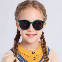 VLFX Sunglasses 3-12 year old childrens Polarised sunglasses soft TPEE square frame cat eye design for children UV 400 protection outdoor use d240513