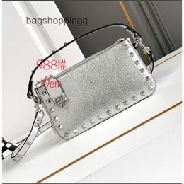 Crossbody Buckle Bags Handbag Designer Vo Bag Trend Woman 2024 Vallenteno Leather Shoulder Zipper New Lady Stud Purse Lock Minimalist Fashion Rivet Calf 3JPG