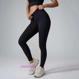AAA designer lul comodo pantaloni da yoga sportivo femminile stretto.