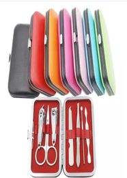 7 pcs Nail Clippers Kit Scissors Tweezer Knife Ear pick Utility Manicure Set Tools Random Colors1981465