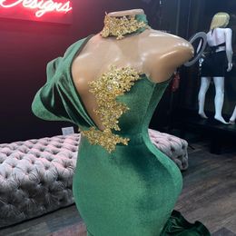 Elegant Green Velvet Mermaid Prom Dresses robes de soiree High Neck Lace Appliqued Beaded Evening Gowns Sweep Train Party Dress 2083