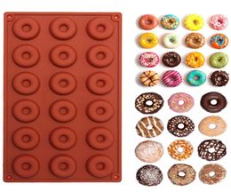 1pc 18 Mini Silicone Doughnut Baking Molds Cake Chocolate Biscuit Candy Soap Silicone Mould Donuts Dessert Mold2756945