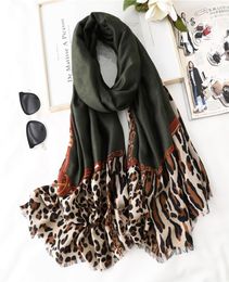 Women Winter Scarf Luxury Leopard Print Hijab Scarves Lady Shawls Wraps Cotton Pashmina Foulard Bandana Design2315887