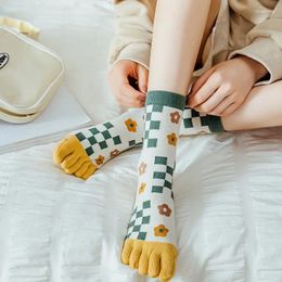 Women Socks Ins Colorful Vintage Five Finger Cartoon Printed Split Toe Sock For Funny Breathable Crew Streetwear