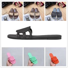 Luxury Slippers Men Women Designer Sandals Flat Slides Fashion Black White Pink khaki Burgundy Navy Grey Man Platform Summer Casual Beach Flip Flops Scuffs 35-44