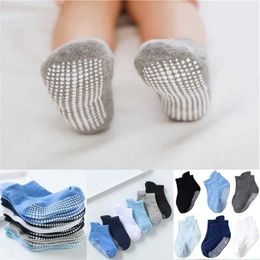 Kids Socks 6 pairs/batch of cotton baby anti slip boat socks suitable for boys and girls low cut flooring children toddlers with rubber handles 0-1 years d240513