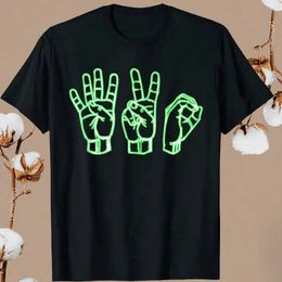 Men's T-Shirts Black Humour Subtle Stoner Sign Language 420 Basic Top Fashion Men Printed Tshirts Cotton Tops Woman T Shirt Fashionable T240510