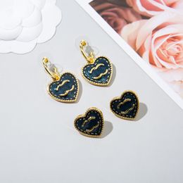 Luxury Stud Brass Earrings Woman Designer Earring C-Letter Pearl Jewellery 18K Gold Diamond Valentine Wedding Gifts