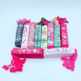 Party Favor 1PC Traditional Chinese Gift Style Embroidery Bookmark Fabric Cloth Knot Bookmarker Wedding Birthday