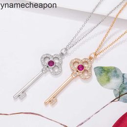Tiffanncy High End jewelry necklace for women Pink Diamond Heart Key Necklace V Gold Plated 18K Diamond Set Pink Pendant Collar Chain Female Original 1:1 With Real Logo