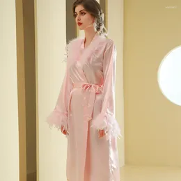 Home Clothing Bride Morning Robe With Feather Design Mid-long Nightgown For Wedding Makeup Bridesmaid Group Kimono Satin Bathrobes