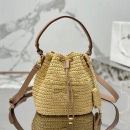 Latest Summer Crochet And Leather Mini Bucket Bag Luxury Designer Straw Weave Adjustable Leather Handle Shoulder Bag Removable key Ring Tote Handbag Crossbody Bag