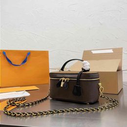 10A Fashion Tote Fashion Messenger Leather Women Crossbody Classic Handbag Shoulder Retro High Suitcase Lady Quality Designer Bags Wall Kdkd