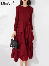 Casual Dresses 2024 Women's Ruffles Pleated Round Neck Dress Long Sleeves Layers Solid Colour Stitching Party Female 2DA2217