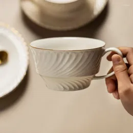 Cups Saucers Luxury Porcelain Coffee Cup Creative Arts Gold Trim Retro Plates Sets Personalised Xicara De Cha Porcelana Tea KC50BD