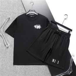 New Men's Designer Tracksuits summer beach shorts Pullover sportswear sets Letters Print wholesalers Womens Fashion Outdoor Running t-shirt short Sleeve suits TT