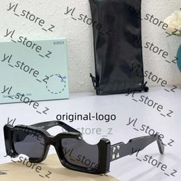 Designer OFF W Sunglasses Luxury Off White Design for Men and Women Cool Style Hot Fashion Classic Thick Plate Black White Square Frame Eyewear Off Man Glasses 4ff5