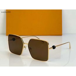 Occhiali da sole classici uomini designer femminile Z1996 Fashion Summer High Street Outdoor Anti-Ultraviolet Plate Metal Squadra Frame quadra