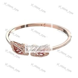 Swarovskis Jewellery Bracelet Version Jumping Heart Red Crystal Bracelet Womens Light Luxury Simple and Dynamic Goose Bracelet Gift 98b4