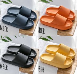 2024 Slippers for men women Solid color hots low soft black whites Light Sea Green Multi walkings mens womens shoes trainers GAI 789