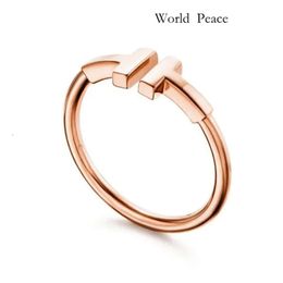 Tiffanyjewelry Designer Jewelry Women Gold Plated Wire For Women Mens Wedding Ring Open With Month-Of-Pearl Diamond Ring Titanium Sier Rose Gold 637