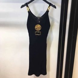 2024 Summer casual dress designer skirt womens luxury sexy V-neck sleeveless metal buckle suspender dresses knitted hip wrap Dress fashion