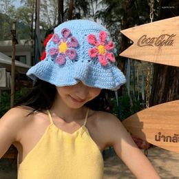 Berets Japanese Niche Colourful Flowers Hollow Knitted Bucket Hat Women Spring Summer Beach Vacation Hand Crocheted Fashion Basin Cap