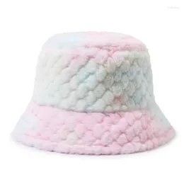 Berets Fashion Warm Winter Cow Leopard Faux Fur Fluffy Bucket Hats Women Outdoor Sun Hat Soft Velvet Furry Fisherman Cap Girls