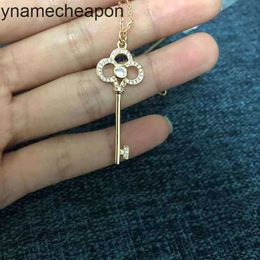 Tiffanncy High End jewelry necklaces for womens Key Key Pendant Necklace Edition Jewelry High Edition Full Diamond Necklace Back Original 1:1 With Real Logo and box