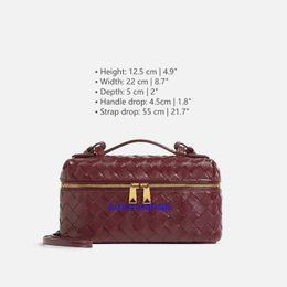 Bang Bang Vanity Case Crossbody Bag Handbag Womens Designer BotegaVeneta Mini Intrecciato Leather Vanity Case With Detachable Strap Size 12.5cm(H)*22cm(W)*5cm(D) 98CX