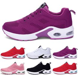 2024 Running Shoes Men Women Light Green Thistle GAI Womens Mens Trainers Sports Sneakers D66655