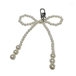 Keychains Stylish Pearl Chain Keychain Fashion Bowknot Pendant Bows Shaped Imitation Key Jewelry For Women