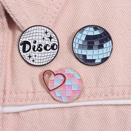 Brooches 3 Pcs Creative Round Brooch English Alphabet Stage Light Modelling Badge Costume Accessories Lapel Pin Backpack