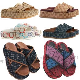 Designer Slipper Womens Fashion Moda Bordada Canvas Plata