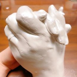 Window Stickers Keepsake Hands Casting Kit Souvenir Large Creative DIY Plaster Statue Molding Hand Holding For Couple Friends Family 2024