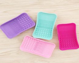 1Pcs Silicone Brush Cleaning Tool Soap Dish Shape Cosmetics Cleaner Washing Brushes Cleanser Mat Makeup brush cleaner pad4668154