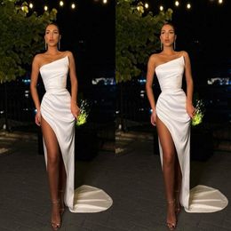 New Arrival Cheap Simple Sexy White Prom Dresses High Side Split Satin Strapless Floor Length Evening Gowns Formal Party Dress 252s