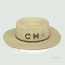 Summer Designer Straw Hat Fashion Sunhat For Woman Man Brand Chain Flat Bucket Hats Casquette Grass Braid Sun Hat 2 Colours