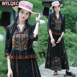 Ethnic Clothing 2024 Chinese Hanfu Blouse National Flower Embroidery Traditional V-neck Cardigan Improved Tops Oriental Tang Suit