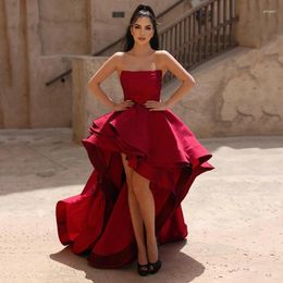 Party Dresses Smileven Burgundy Strapless Evening Gowns Sexy High Low Tiered Prom 2024 Satin Dress