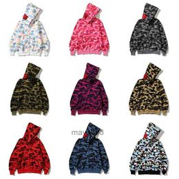 Designer Mens Women Hoodie Popular Shark Pattern Sportwear Camouflage Zip Hoodies Jacket Oversized Athleisure 9LPA