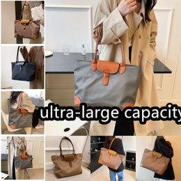 2024 Retro Mirror Quality Designers Andiamo Tote Bag Womens Genuine Leather Weave Handle Handbag Luxury supermarket tote bag black classic