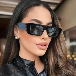 Sunglasses Fashion Rectangle Sunglasses Womens 2024 New Luxury Brand Small Square Black Sun Glasses Woman Flat Top Lady Shades Eyewear Y240513