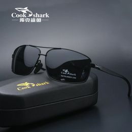 Cook Shark Colour Changer Sunglasses Mens Tidal Polarisation Drivers Mirror Driving Night Vision Glasses 240511