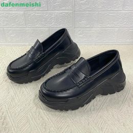 Casual Shoes Black Leather Platform Loafers For Women 2024 Wedges Thick-Soled Small Round Toe Style Slip-On