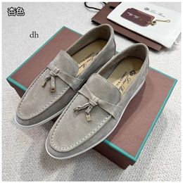 7A Top Quality Women's Outdoor Dress Shoes Man Fashion Designer Tasman Loafers Loro Summer Walk Piano Flat Heel Casual Shoe Moccasin Slip On Suede Gift Sneakers F4